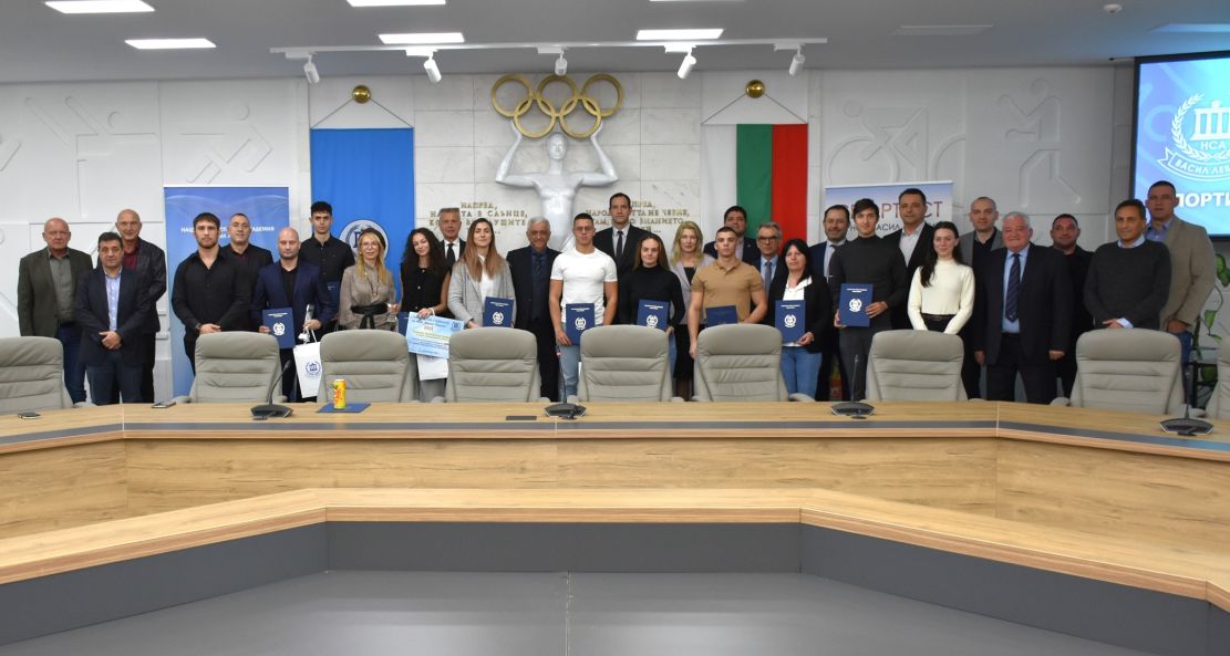 НСА отличи най-добрите спортисти от своите клубове в церемонията „Спортист на годината“ – 2025