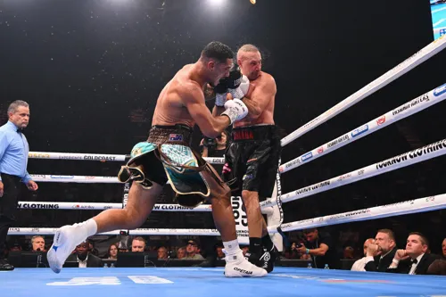 Джей Опетая след победата: Бих се като г*вно