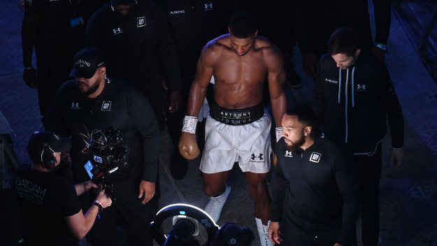 Джошуа обяви 5-те най-велики боксьори в тежка категория, сложи и себе си сред тях