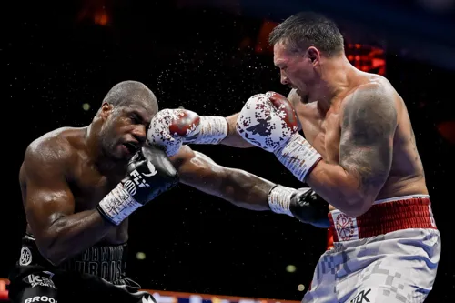 Защо Усик отказа битката с Уордли? Обявиха причината