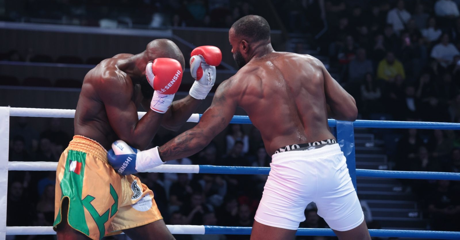 Улрик Бокеме с атрактивна победа над Франжис Гома в зрелищен мач с три нокдауна